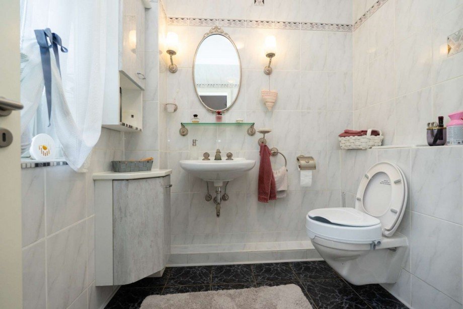 G�ste-WC Haus Henstedt-Ulzburg