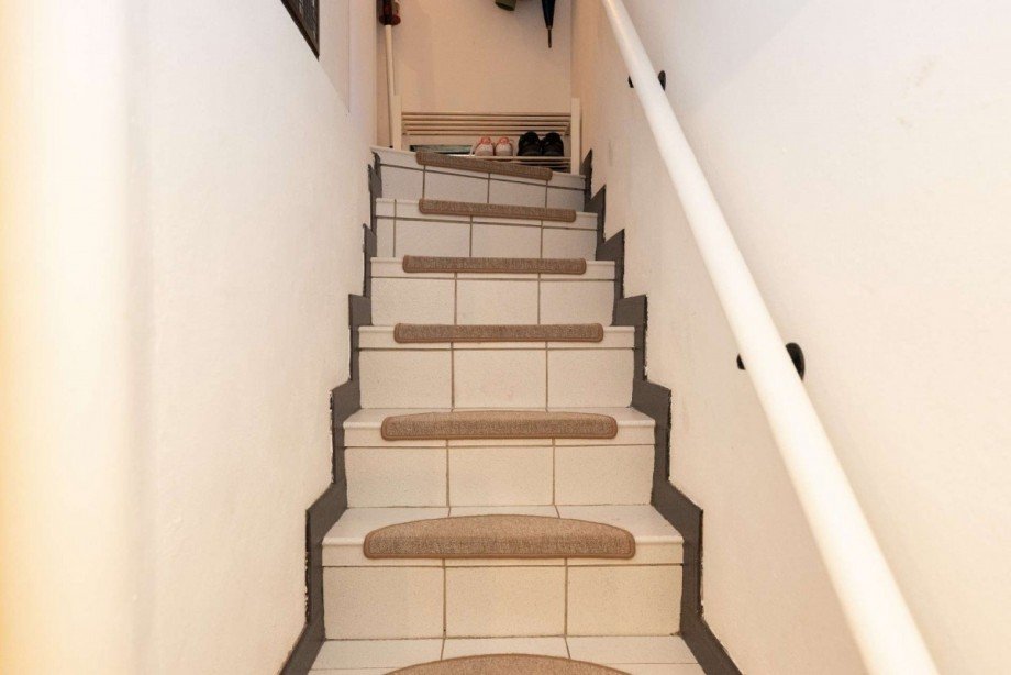 Kellertreppe Reihenmittelhaus Bremen