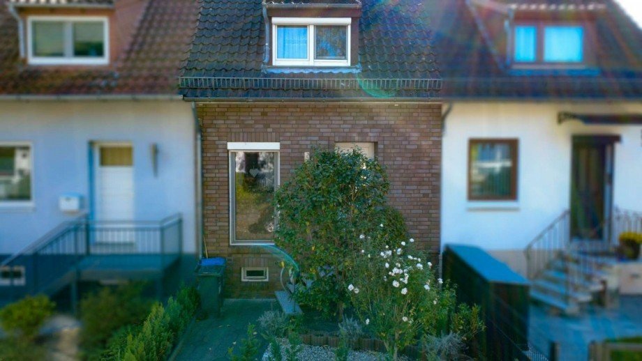 Vorderansicht Reihenmittelhaus Bremen