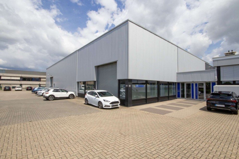Au�enansicht 1 Halle / Lager / Produktion Osnabr�ck