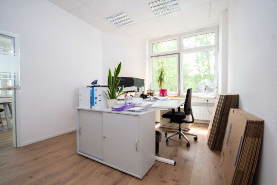 B�ro 3 Halle / Lager / Produktion Osnabr�ck