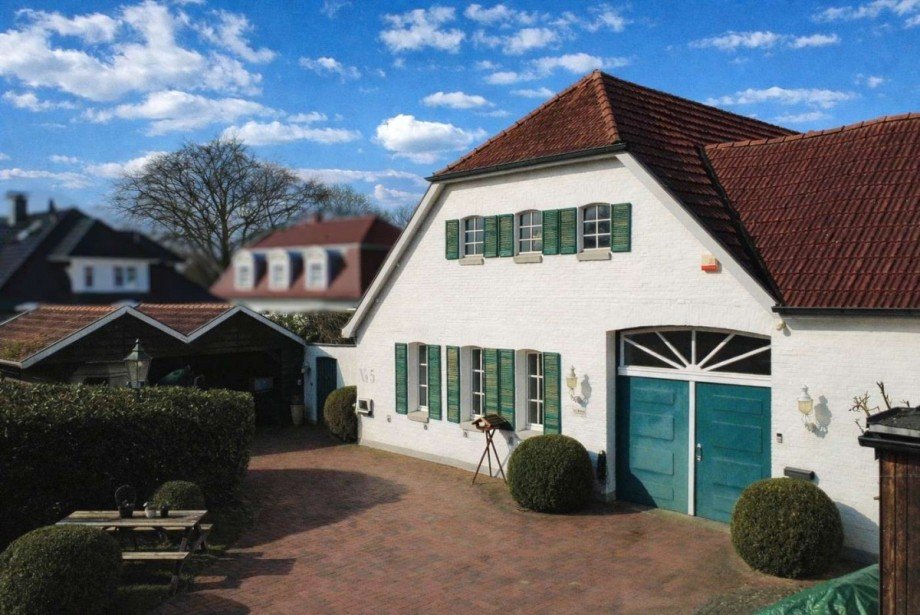 Vorderansicht mit Carport Einfamilienhaus Oldenburg