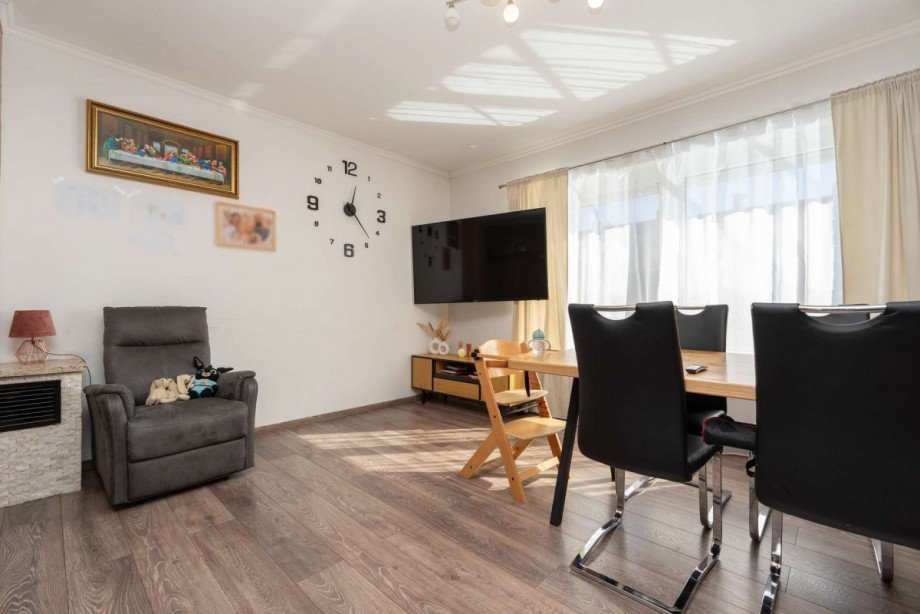 Wohn- und Esszimmer 1/2 Reihenmittelhaus Bremen