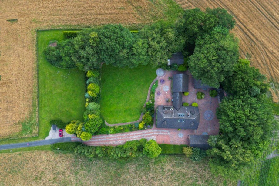 Vogelperspektive Haus Hude