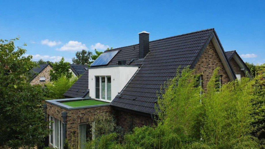 Hausseitenansicht Einfamilienhaus Lotte