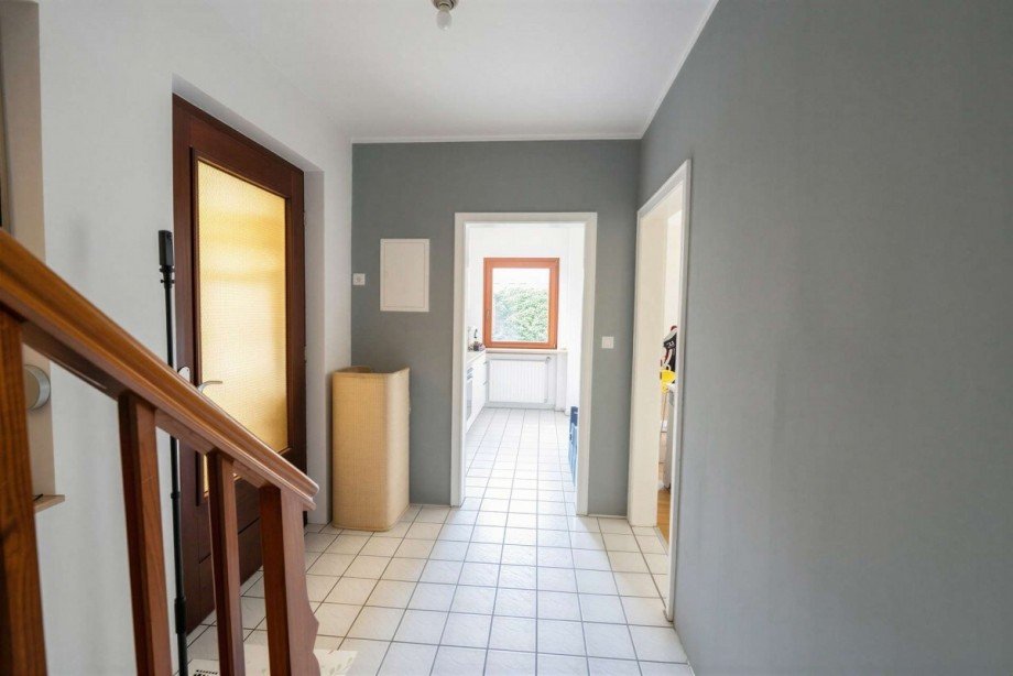 Flur EG Nebenhaus - (KI optimiert) Doppelhaush�lfte Bremen