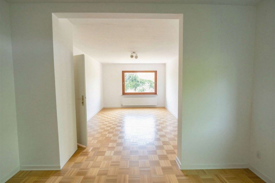 Wohn/Esszimmer Nebenhaus 1/2 - (KI optimiert) Doppelhaush�lfte Bremen