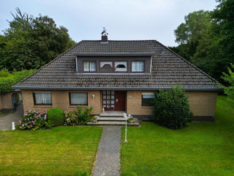 Vorderansicht Einfamilienhaus Uplengen