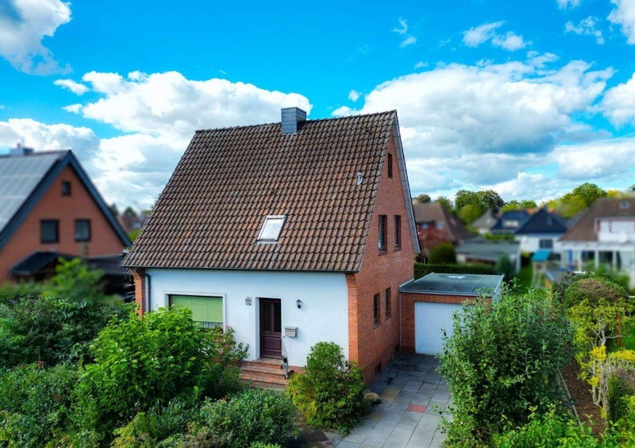 Vorderansicht 2 Einfamilienhaus Brake