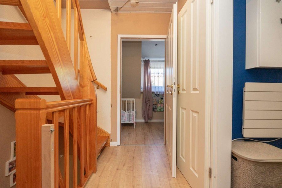 Flur im OG 2/2 Reihenmittelhaus Bremen