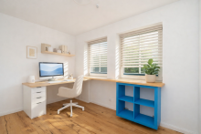 Kinderzimmer (KI-generierte Einrichtung) Moderne Erdgeschosswohnung mit Terrasse und vielen Extras