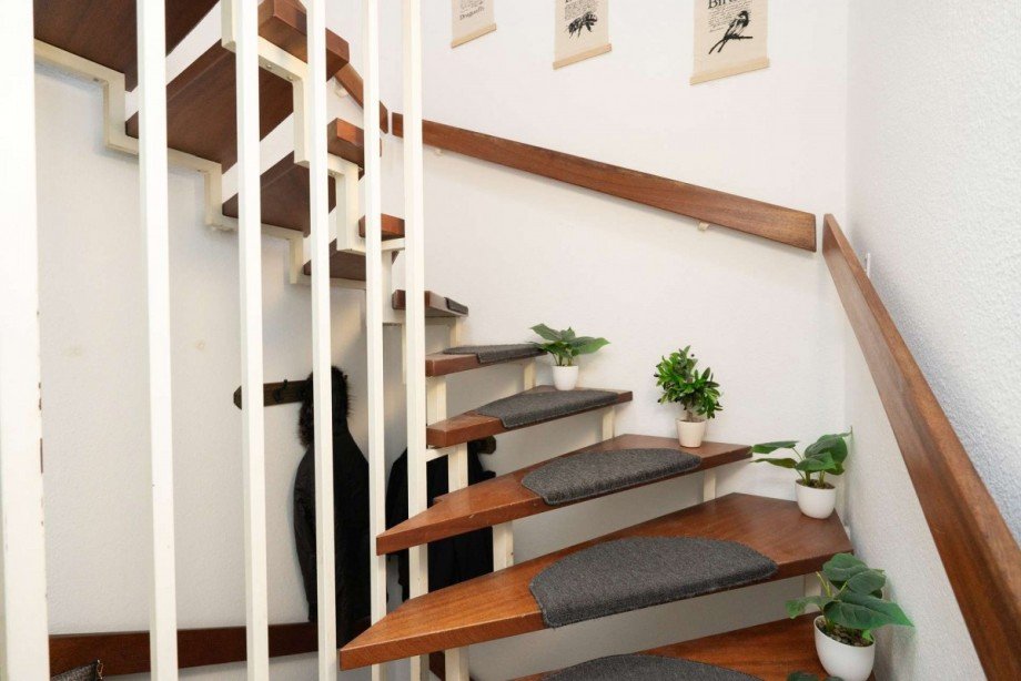 Treppe zum OG Reihenmittelhaus Bad Zwischenahn