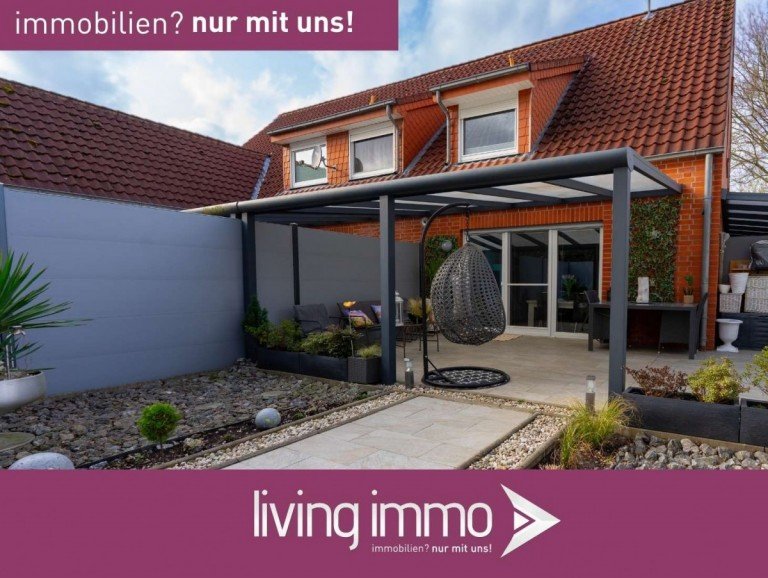 Hausansicht Oldenburg Reihenendhaus Modernes Reihenendhaus mit Stellplatz, Garten und vielen Extras