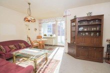Wohnzimmer Zentrale 2-Zimmer Wohnung mit S�dbalkon in Bremen