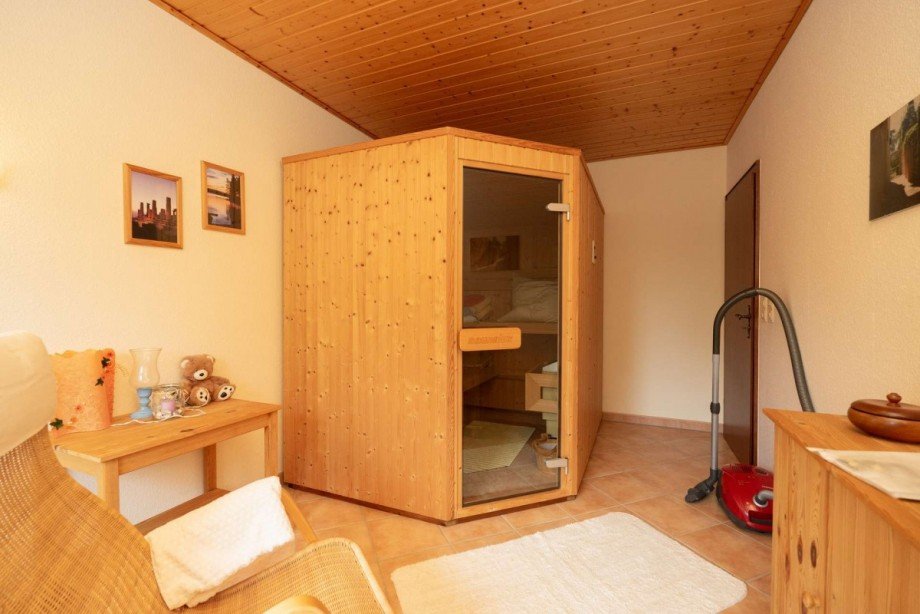 Sauna Doppelhaush�lfte Friesoythe