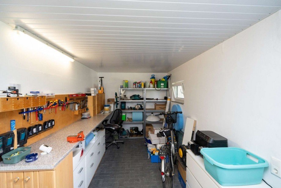 Garage mit Werkstatt und Lagerraum Einfamilienhaus Asendorf