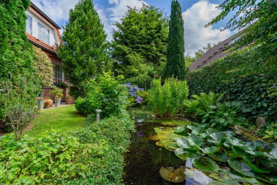 Gartenteich Haus Henstedt-Ulzburg