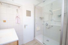 Badezimmer 1. OG Raumwunder Reihenendhaus mit Garage und Garten in Bremen-Lesum