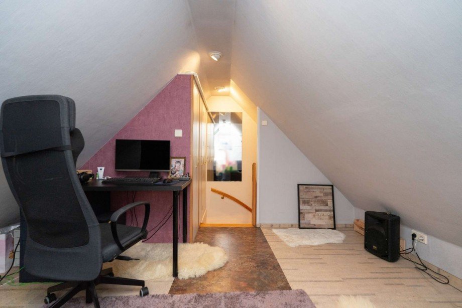 Wohnbereich im DG 2/2 Reihenmittelhaus Bremen
