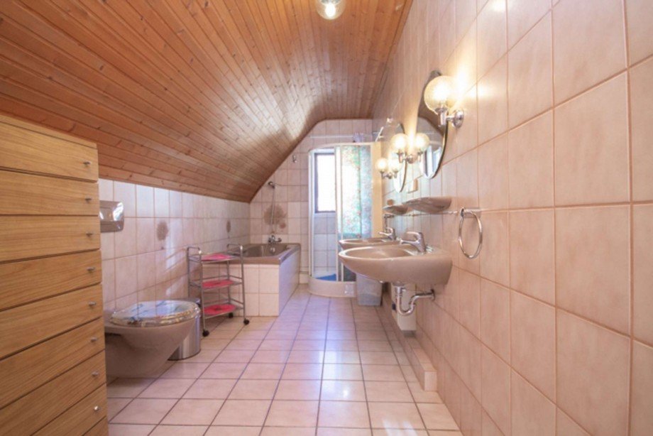 Badezimmer im OG Doppelhaush�lfte Bremen