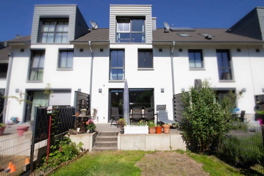 Hinteransicht Reihenmittelhaus Bremen