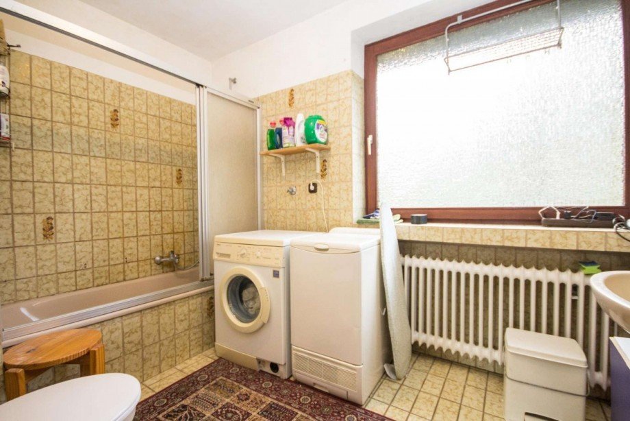 Badezimmer OG Doppelhaush�lfte Oldenburg