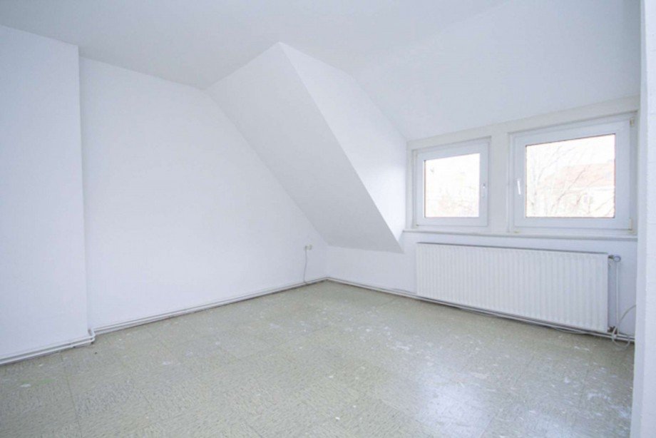 2. Schlafzimmer im DG Reihenmittelhaus Bremen