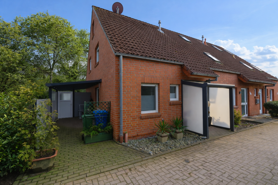 Vorderansicht Reihenendhaus Oldenburg