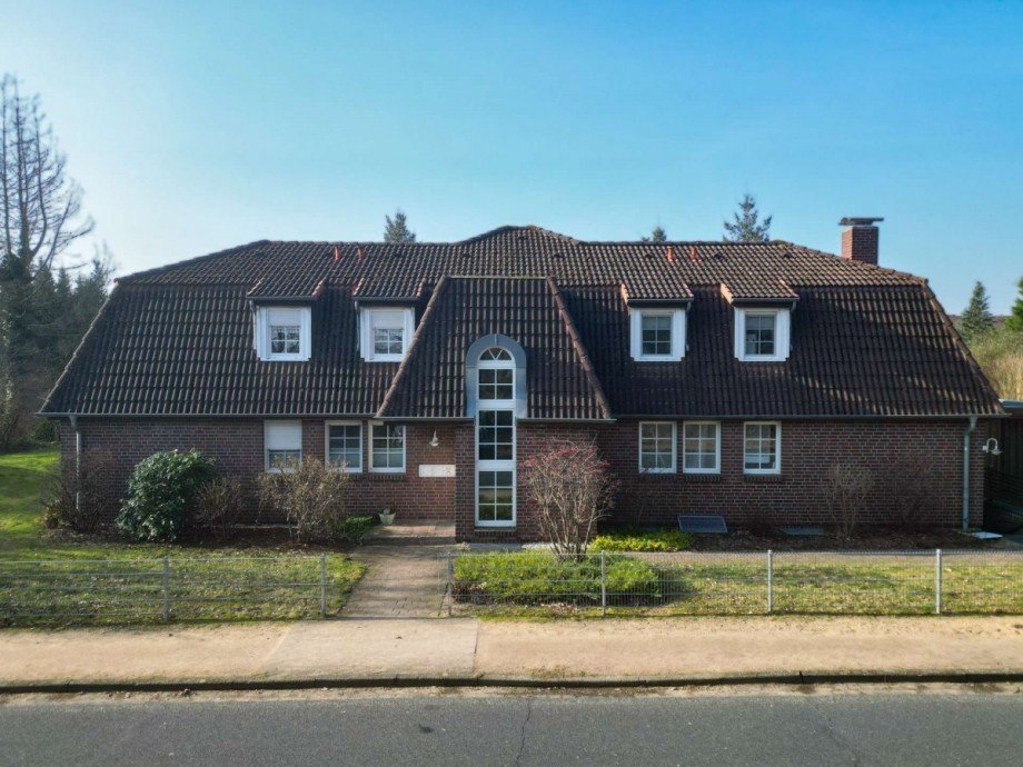 Hausansicht Dachgeschosswohnung Soltau