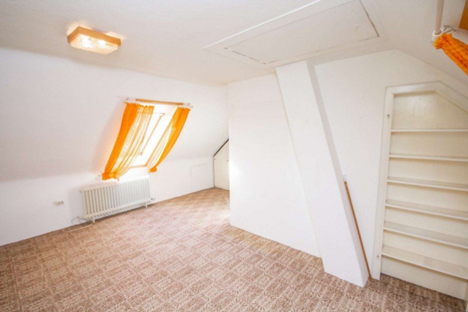 Dachgeschossraum Wohnung Bremen