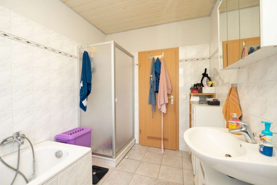 Badezimmer 2/2 Einfamilienhaus Bad Bramstedt