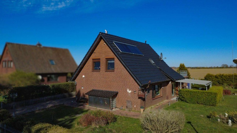 Vorderansicht Einfamilienhaus L�chow