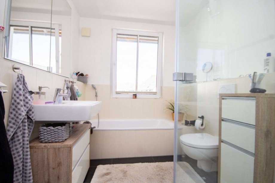 Badezimmer im 1. OG Reihenmittelhaus Bremen