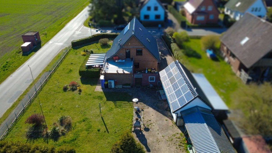 Hinteransicht Einfamilienhaus L�chow