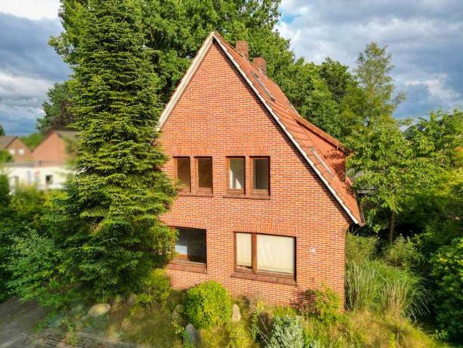 Frontansicht 3 Grundst�ck Wiefelstede